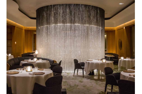 做餐飲怎樣才能選好餐廳家具?開餐廳買餐飲餐桌椅需要注意什么？