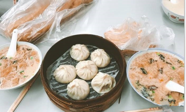 把豆?jié){油條做成夜宵，外賣月銷破百萬，他已經(jīng)做了7年的網(wǎng)紅