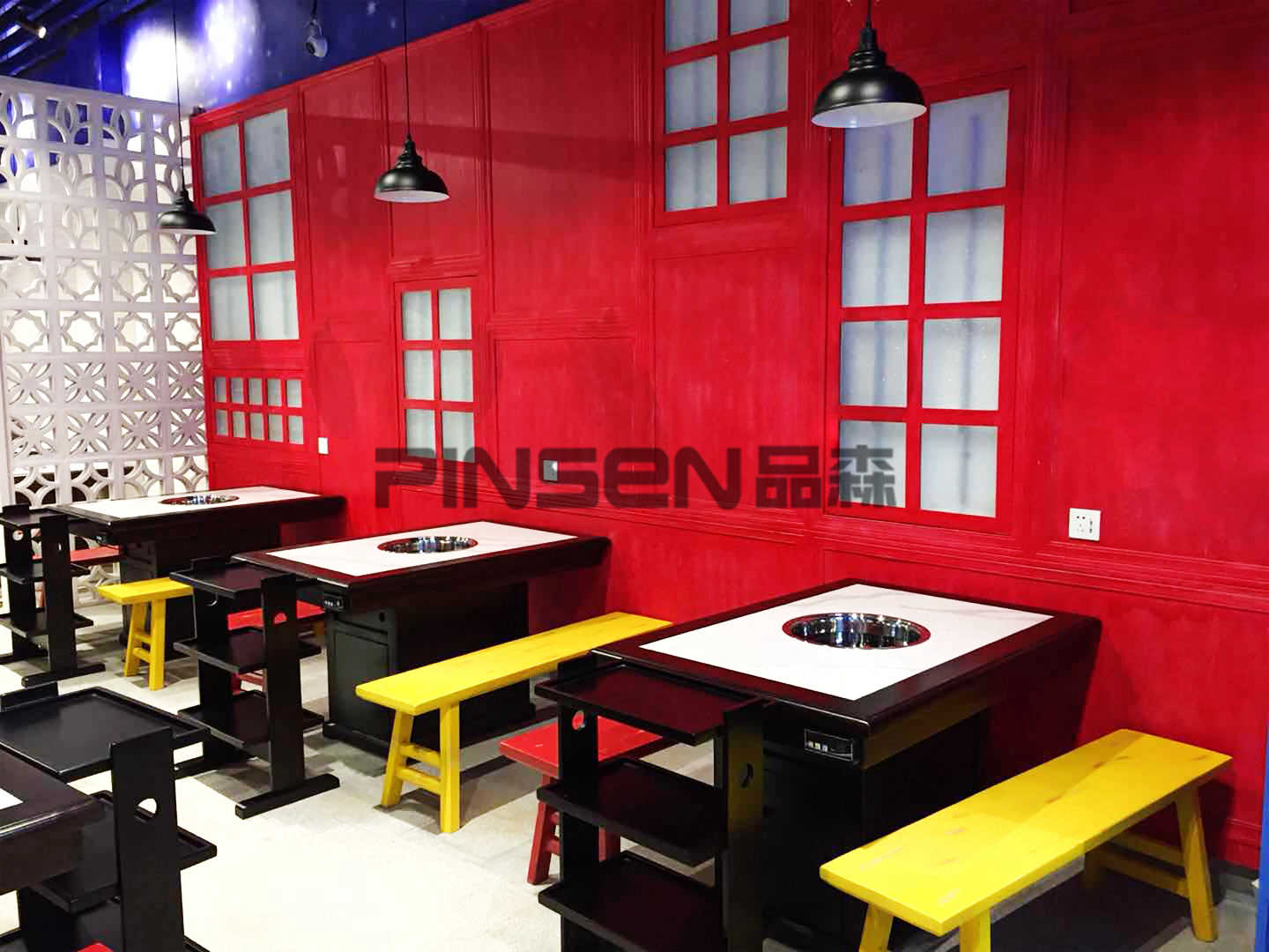 兩三事火鍋專(zhuān)用餐桌