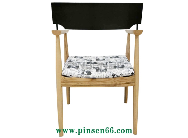 北歐實(shí)木餐椅